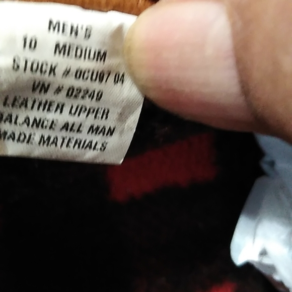 L.L. Bean SZ 10 Mens slippers - Picture 6 of 6